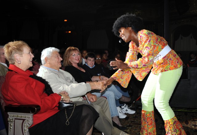 Soldier Show raises audience from their seats at D.C.&#039;s Warner Theatre