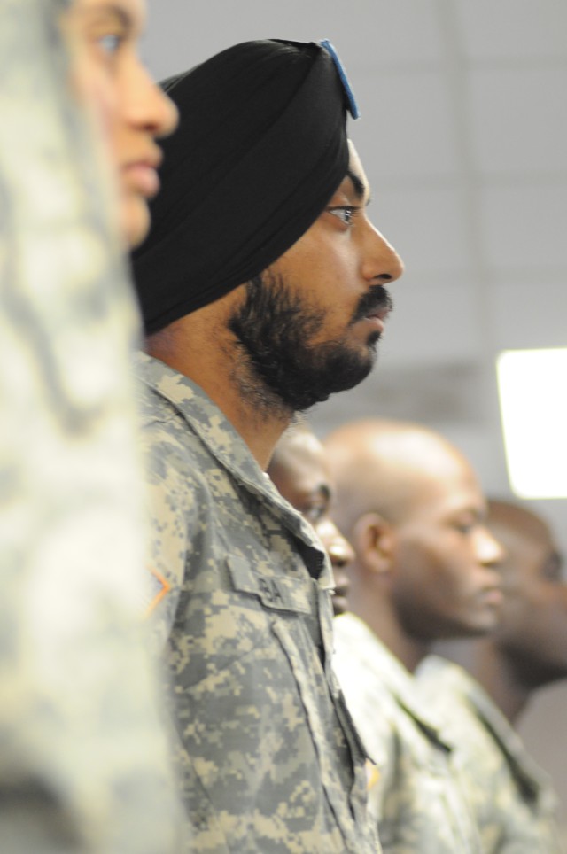 Keeping faith: Sikh Soldier graduates basic training