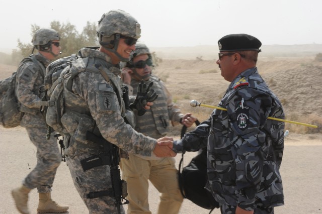 Greeting police general