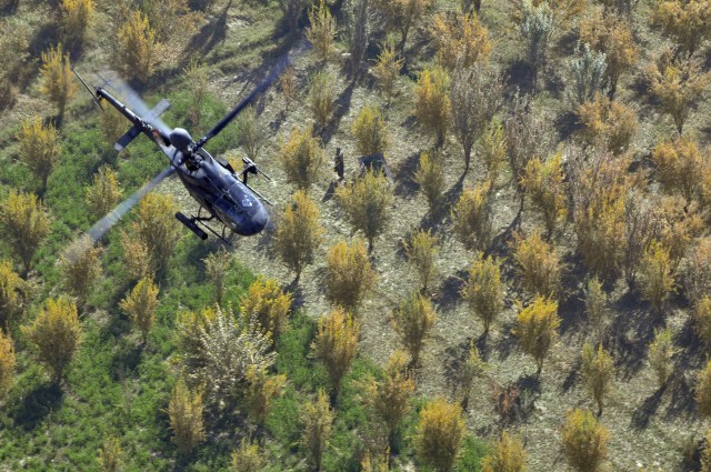 101st Combat Aviation Brigade Kiowa Warrior Helicopter