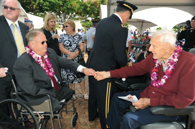 Hon. Max Cleland and Lt. Gen. (Ret.) Thomas Rienze