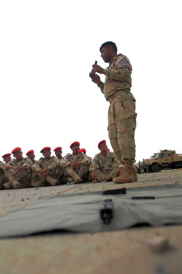 Iraqi Army Engineer School leads basic training