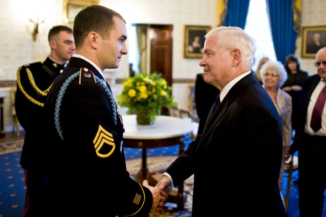 Medal of Honor presented to Staff Sgt. Salvatore Giunta