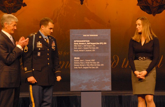 Giunta inducted into Pentagon Hall of Heroes