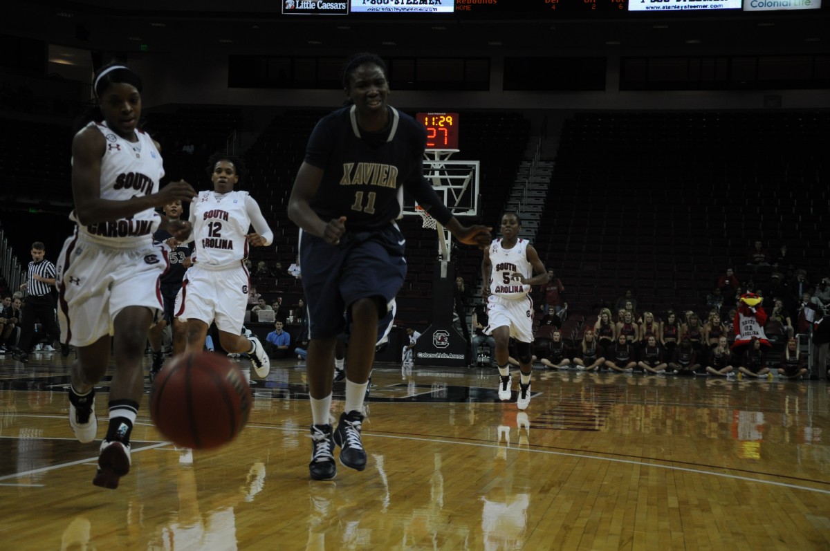 Gamecock basketball salutes military | Article | The United States Army