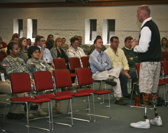 Double amputee speaks to ASC about leadership