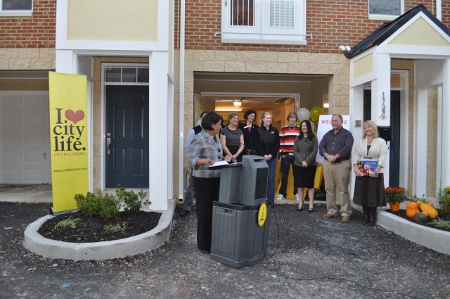 Baltimore Mayor welcomes BRAC couple at housewarming
