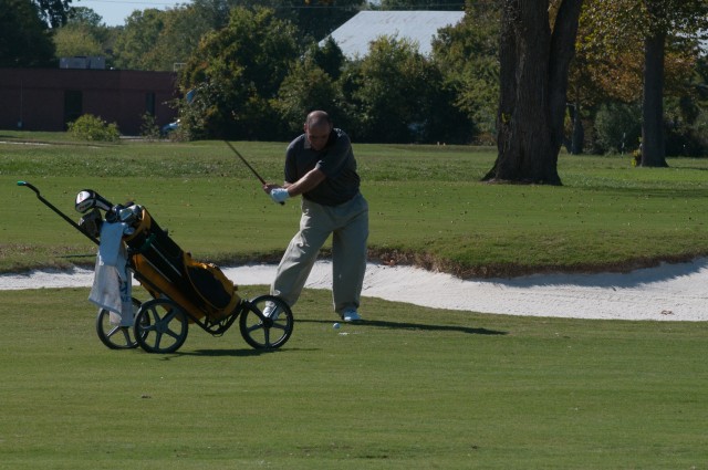 Fort Bragg golfer strikes silver, wins third at golf championship