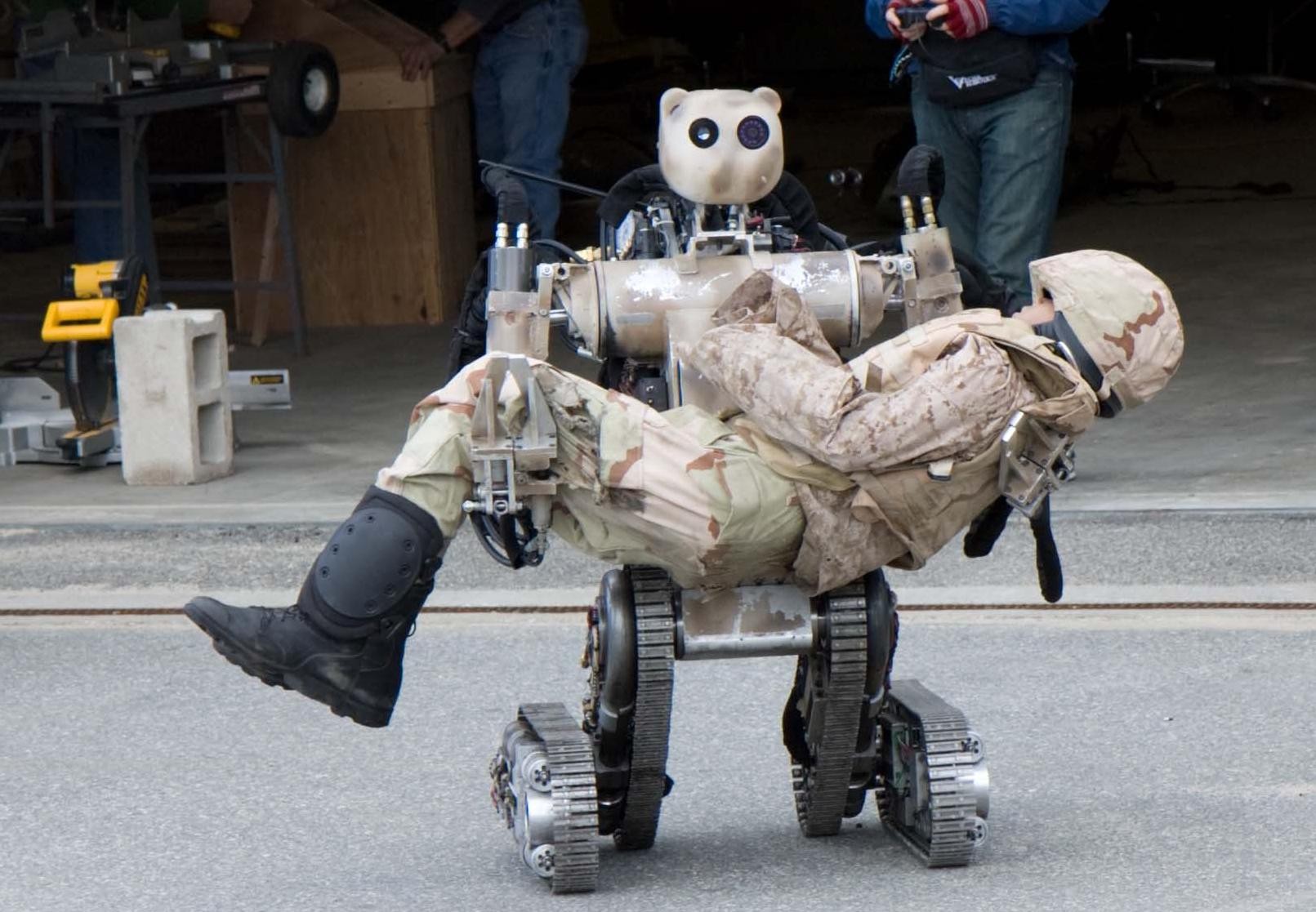 Examples of where Robotics is being used in the military.