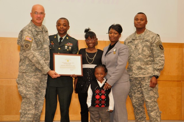 MDW announces 2010 Family of the Year and its Army Superior Unit Award