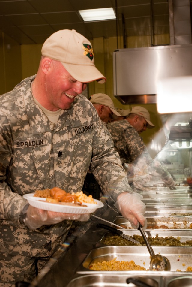 Deployed Army brigade celebrates Thanksgiving in Iraq