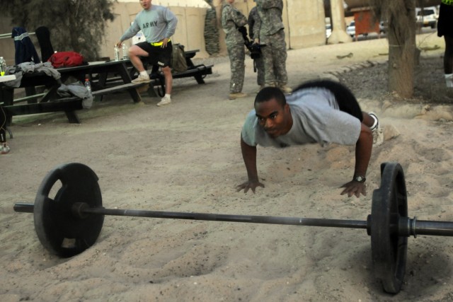 1AAB Soldiers sweat to support Wounded Warriors