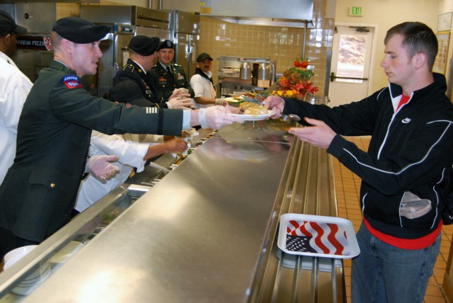 Presidio leaders dish it out to DFAC patrons