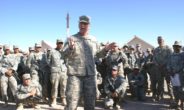 Army general awards Airman on Thanksgiving Day