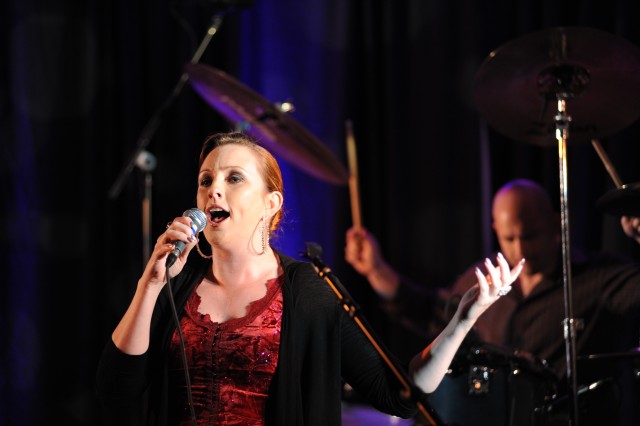 Soldier-vocalists to headline Christmas Show