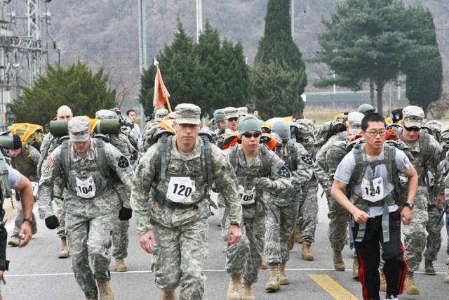 2nd Infantry Division troops dominate rucksack challenge