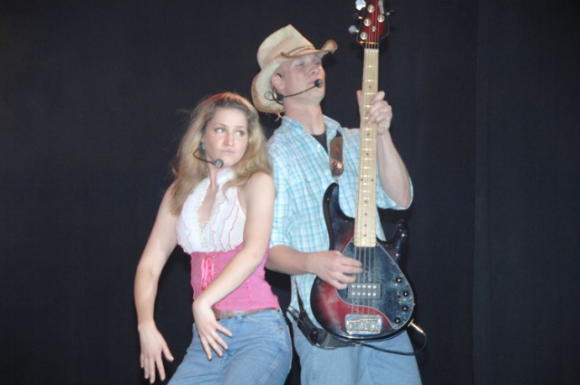 Soldier-entertainers&#039; season finale rocks Warrior Country
