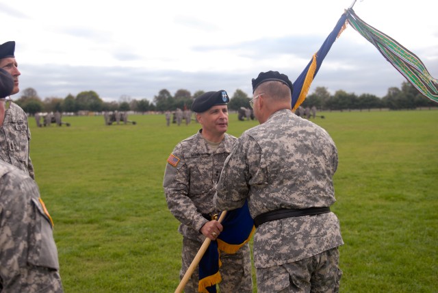 &#039;Dauntless&#039; Soldiers welcome new commanding general