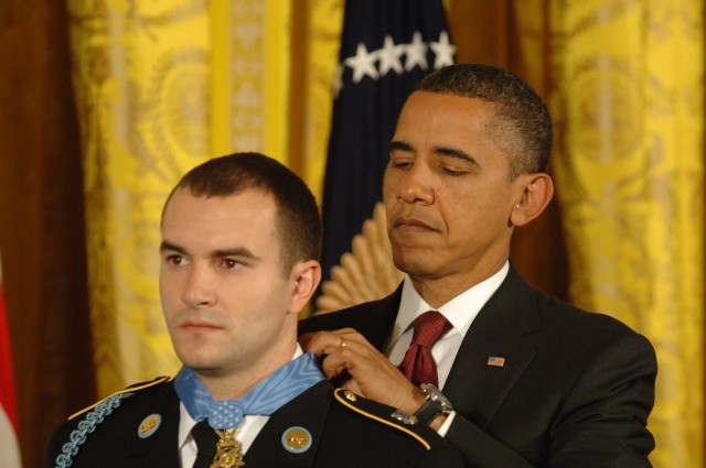 President Obama Presents SSGT Giunta with MoH