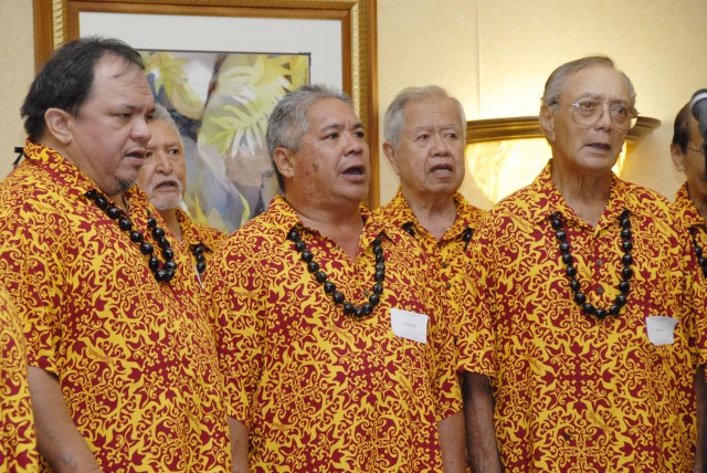 Keiki, spouses treated to holiday entertainment at Native Hawaiian Liaison event