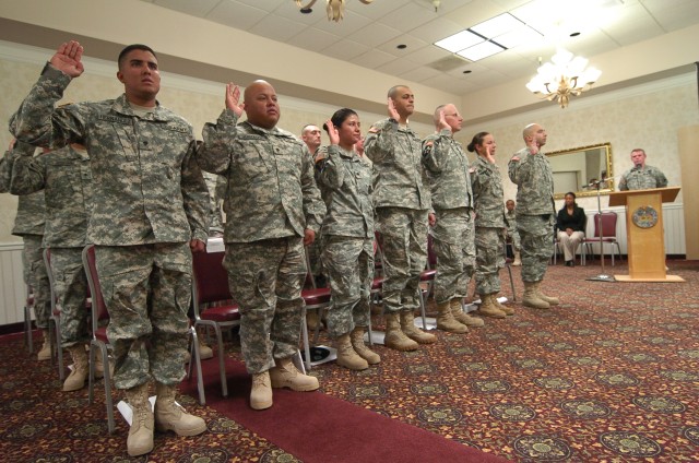 Blackhorse Soldiers become newest citizens