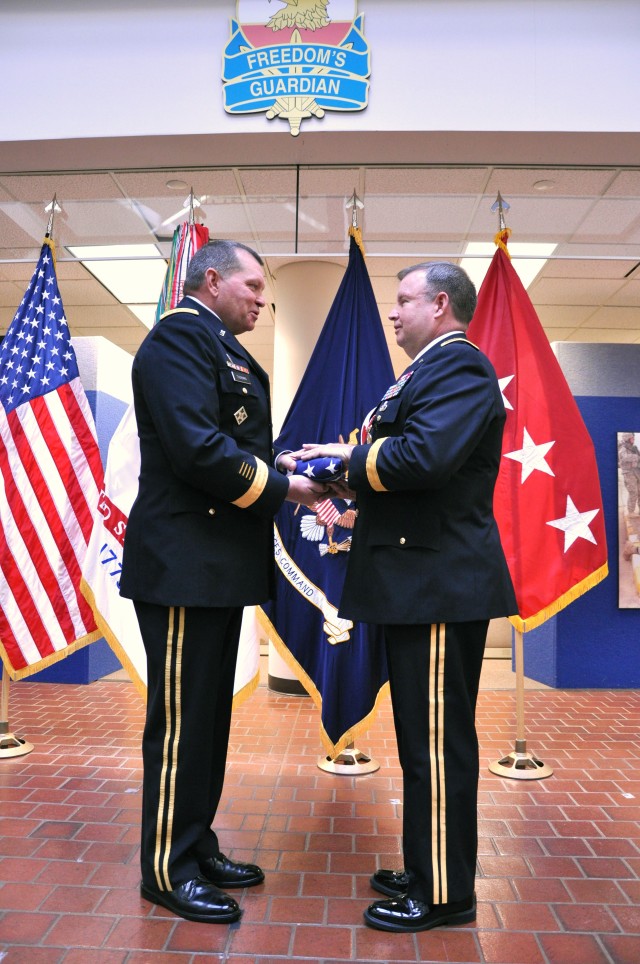 Personnel chief of Army&#039;s largest command retires after 32 years of service