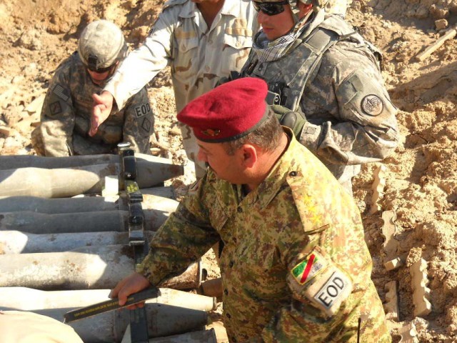 Big bang: US, Iraqi explosives disposal teams destroy cache