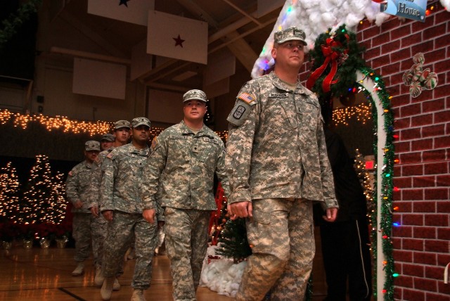 Fort Carson cheers combat engineers