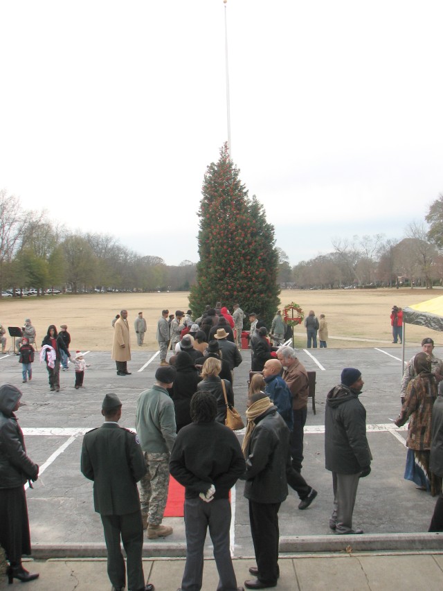 Fort McPherson honors Georgia&#039;s fallen in Soldier Tree ceremony  