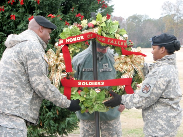 Fort McPherson honors Georgia&#039;s fallen in Soldier Tree ceremony