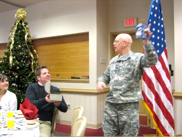 Final holiday prayer breakfast points people on path to treasure