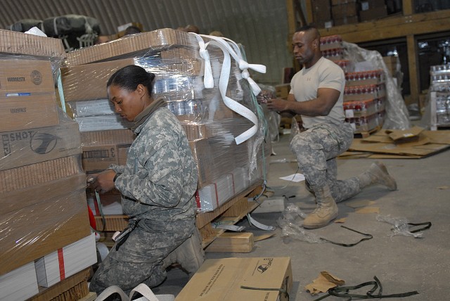 Riggers, chaplain ready for 'The Big Drop' in Afghanistan