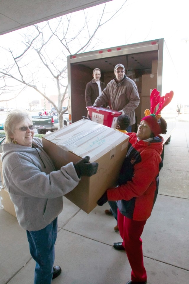 Depot gives a Merry Christmas