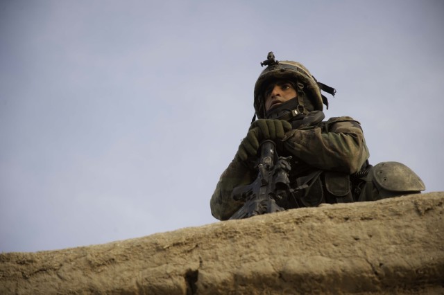 Afghan Commandos, Border Police secure explosives in joint Kandahar clearing operation
