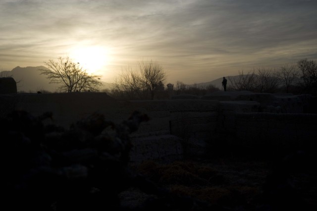 Afghan Commandos, Border Police secure explosives in joint Kandahar clearing operation