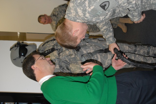 USASAC leadership visits PEO Soldier