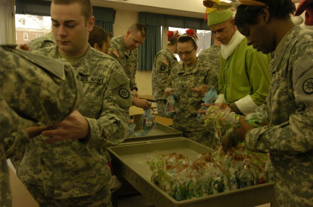 Local Army Reserve Soldiers send Christmas wishes to veterans