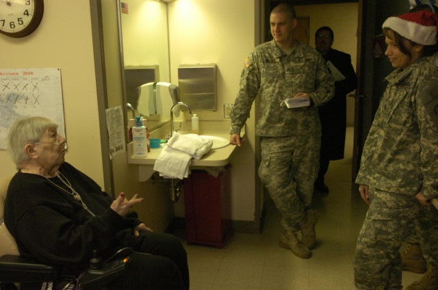 Local Army Reserve Soldiers send Christmas wishes to veterans