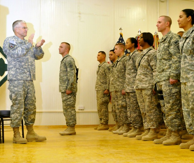 Army Chief of Staff gives 'Ironhorse Soldiers' Oath of Enlistment.