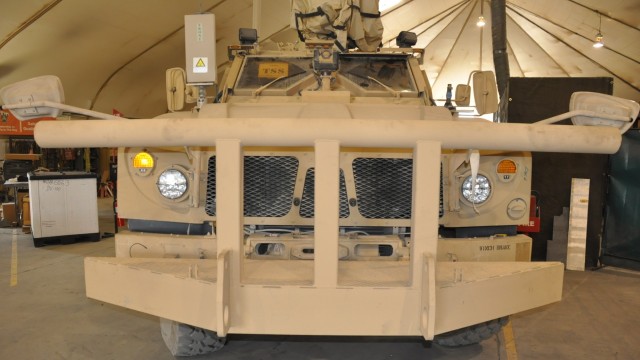 Soldiers, 3-401st contractors team to improve M-ATVs