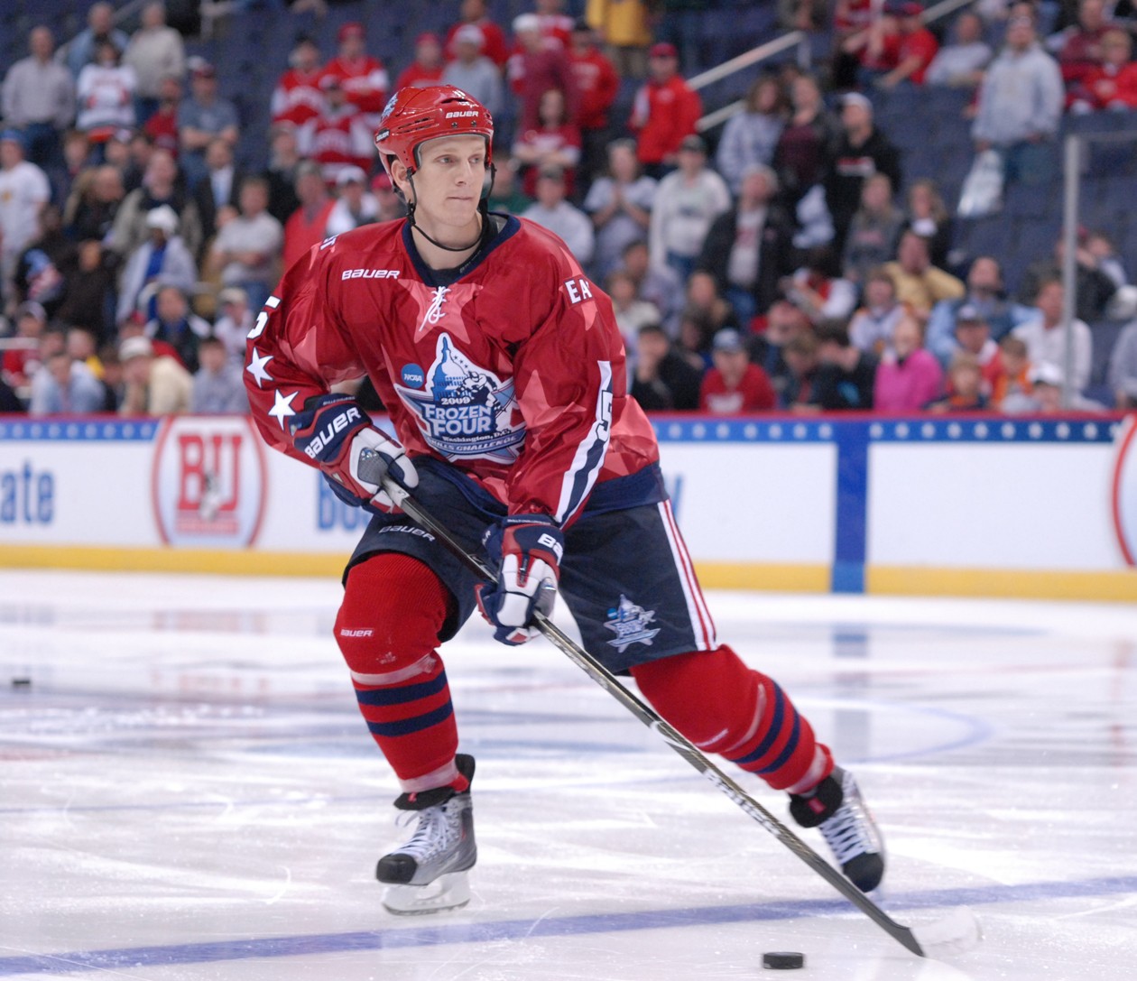 Lieutenant puts hockey career on ice | Article | The United States Army