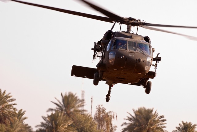 Black Hawk crews keep VIPs safe, mobile around Iraq