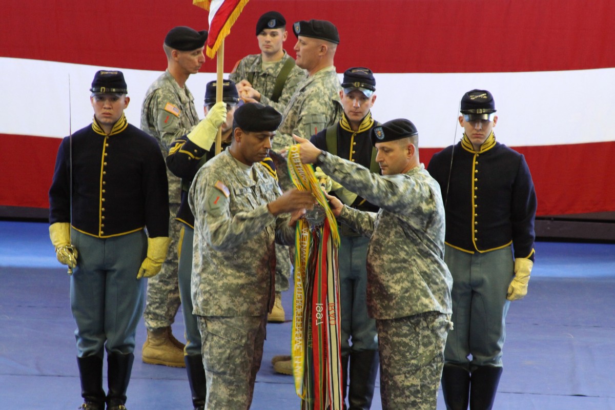 1st Infantry Division uncases colors at Fort Riley | Article | The ...