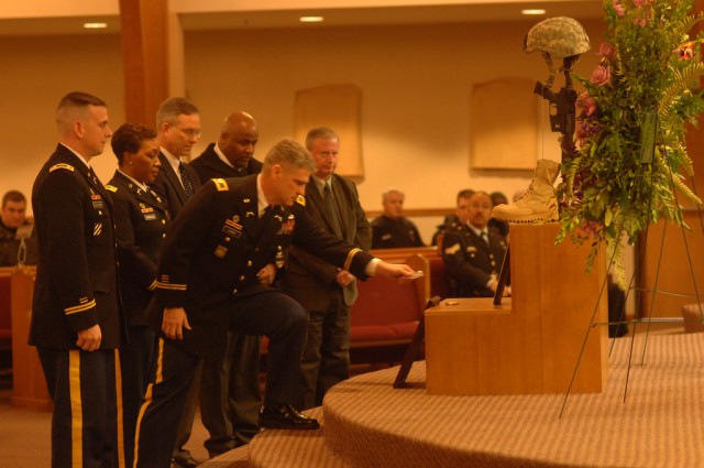 Fallen Soldier Remembered Article The United States Army