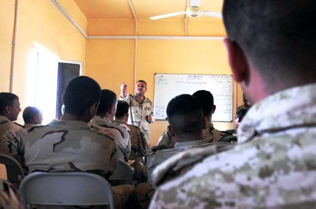 School enhances Iraqi Armor officers communications capabilities