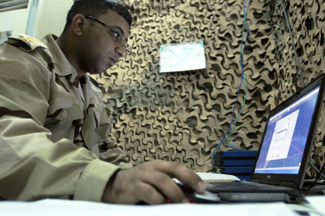 Iraqi Army officers build digital exercises, operations