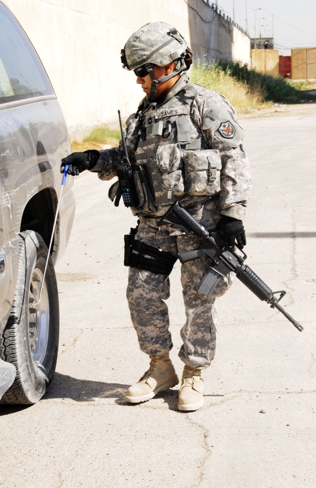 Personifying leadership competencies in day-to-day operations: A Texas Soldier shines brighter than most