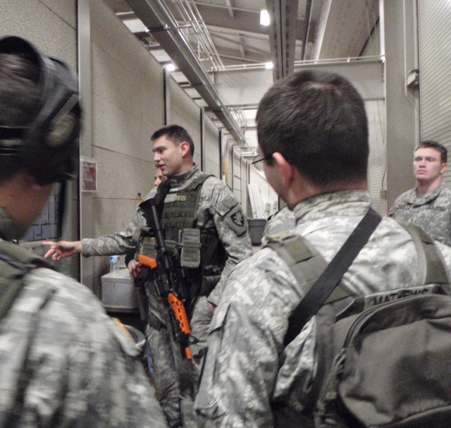 Combat Weapons Team trains with FBI