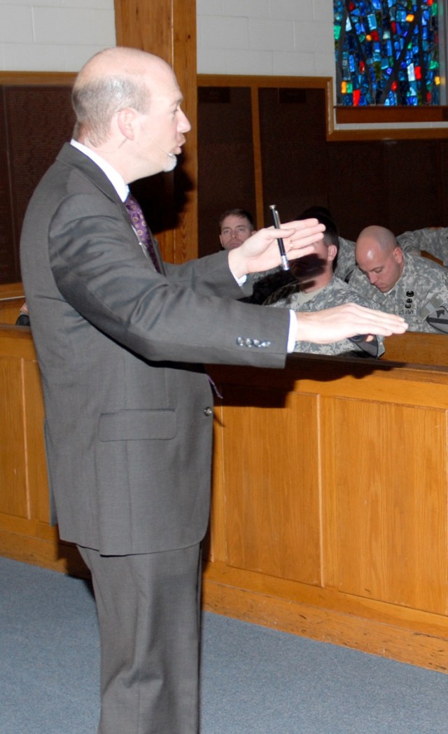 FORT HOOD, Texas- Scott Carpenter, an instructor at the Washington Institute for Near East Policy, speaks on post-Saddam governance at a Leader Development and Education for Sustained Peace course Jan. 20. Leaders in 3rd Brigade Combat Team, 1st...