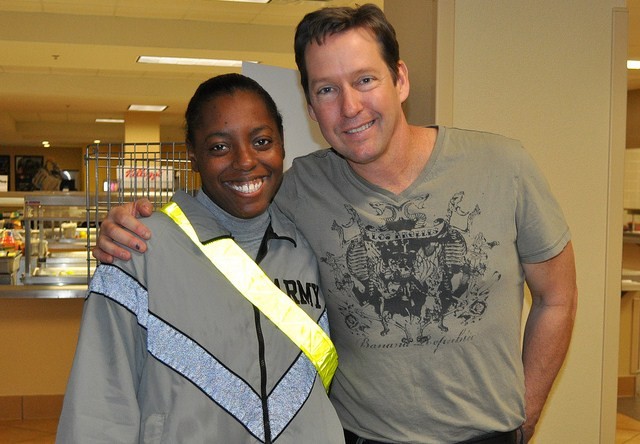 D.B. Sweeney says thanks to servicemembers at Joint Base San Antonio